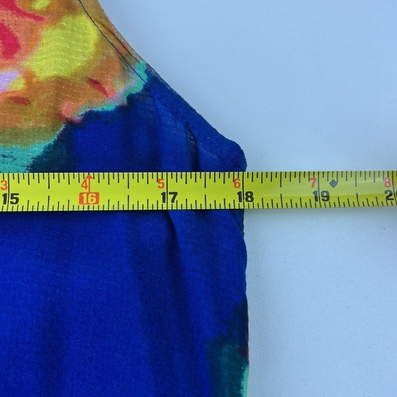 Rachel Rachel Roy Floral Sleeveless button shirt with eyelet  back - Picture 4 of 9